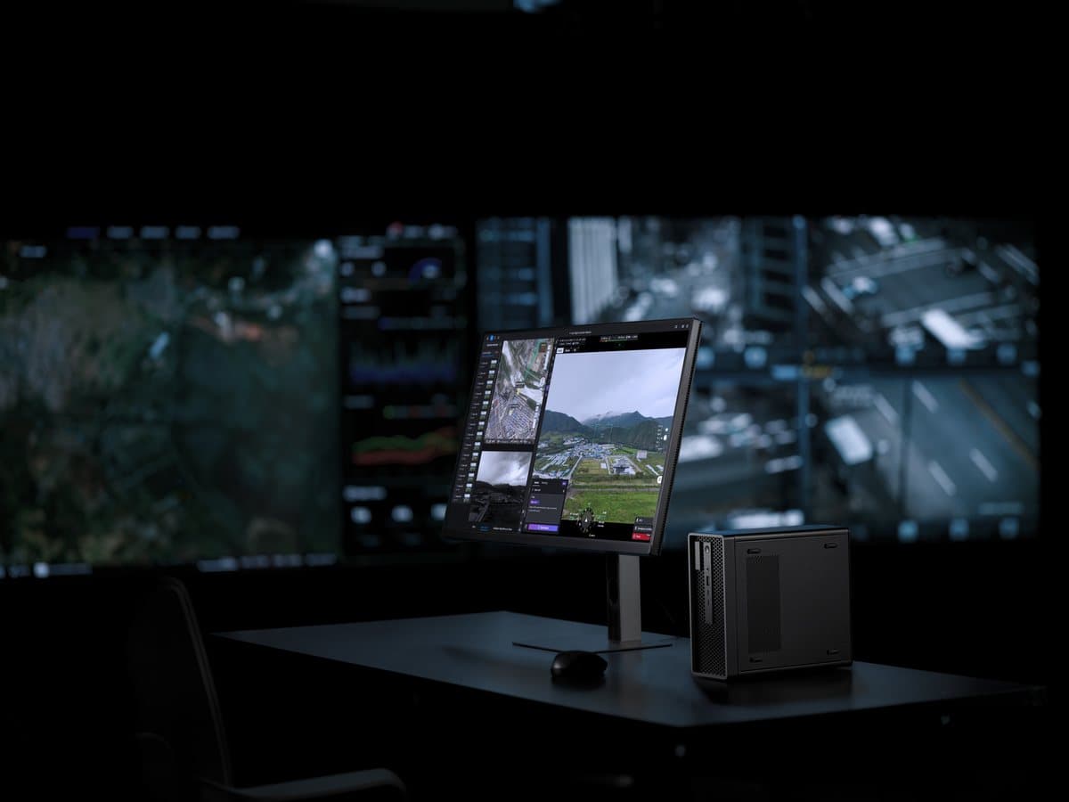 FlightHub 2 On-Premises, image 1 de 2